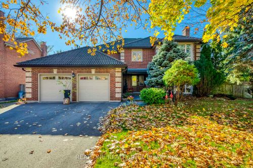 2350 Deer Run Ave, Oakville, ON, L6J6K6 | Card Image