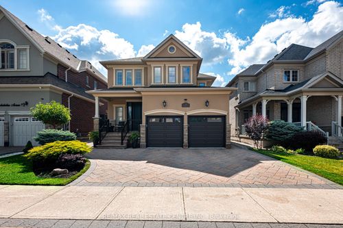 74 Cedarholme Ave, Caledon, ON, L7C3T1 | Card Image