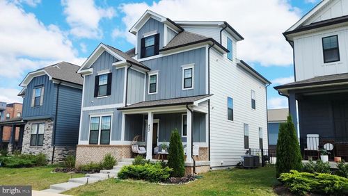 422 Constellation Ln, FREDERICK, MD, 21701-1401 | Card Image