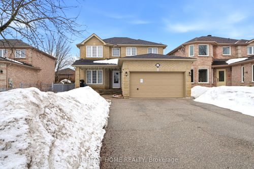 68 Kraus Rd, Barrie, ON, L4N0N5 | Card Image