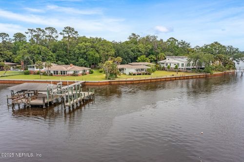 5306 Clifton Rd, JACKSONVILLE, FL, 32211-6910 | Card Image