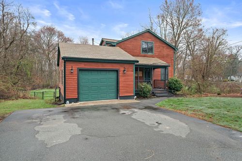 29 Pine St, Holbrook, MA, 02343-1235 | Card Image