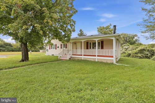 10 E Dartmouth Road, PENNSVILLE, NJ, 08070 | Card Image