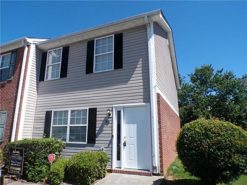 28 Princeton Place Dr, Adairsville, GA, 30103-2647 | Card Image