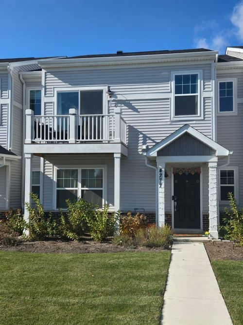 4277 Chelsea Manor Cir, Aurora, IL, 60504-3268 | Card Image