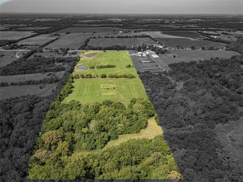 80 E 1600 Rd, Baldwin City, KS, 66006-7176 | Card Image