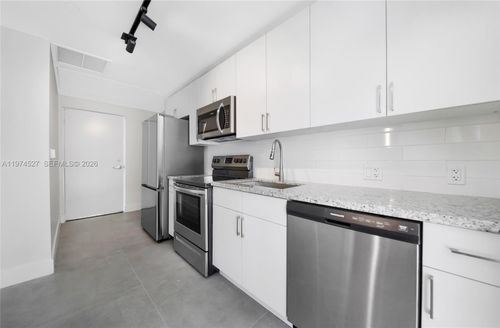 apt-302-1536 Nw 15th Ave, Miami, FL, 33125-2595 | Card Image