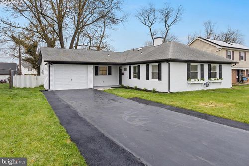 31 Medley Ln, WILLINGBORO, NJ, 08046-3122 | Card Image