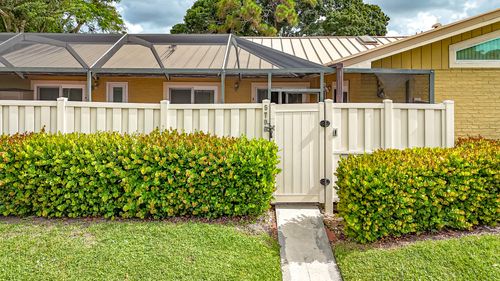 5796 Golden Eagle Cir, Palm Beach Gardens, FL, 33418-1507 | Card Image