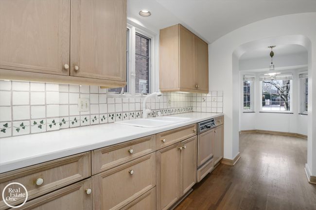 Kitchen to Breakfast Nook | Image 14