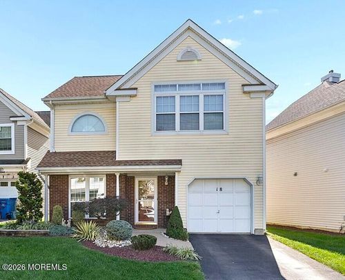 18 Carlisle Ct, Old Bridge, NJ, 08857-2776 | Card Image