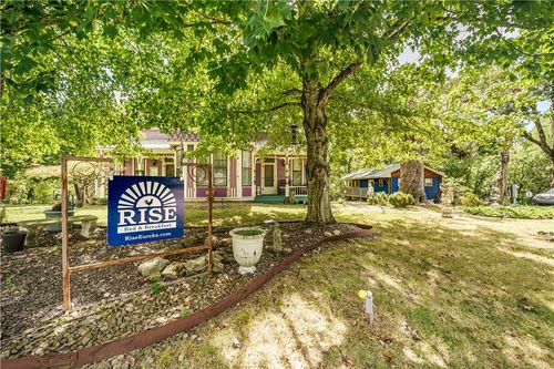104 Wall St, Eureka Springs, AR, 72632-3634 | Card Image