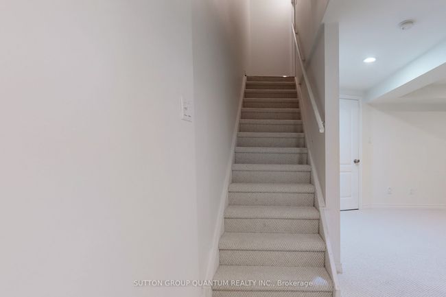 132 John St, House attached with 3 bedrooms, 4 bathrooms and null parking in Oakville ON | Image 26