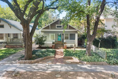 1143 N Coolidge Ave, Wichita, KS, 67203-3052 | Card Image