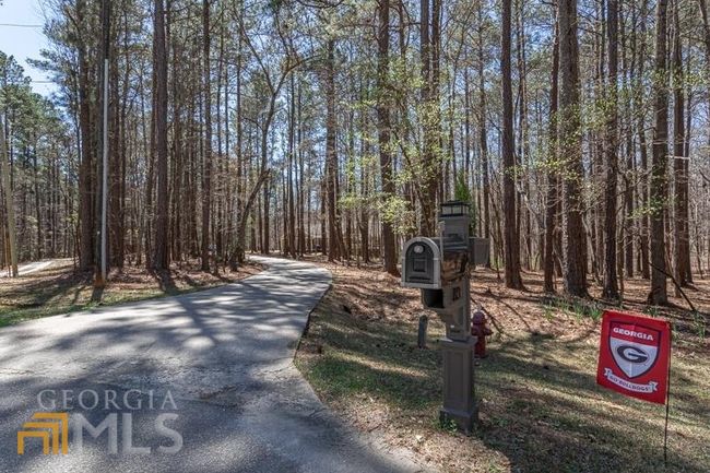 83 N Lake Dr, House other with 5 bedrooms, 4 bathrooms and 3 parking in Newnan GA | Image 4