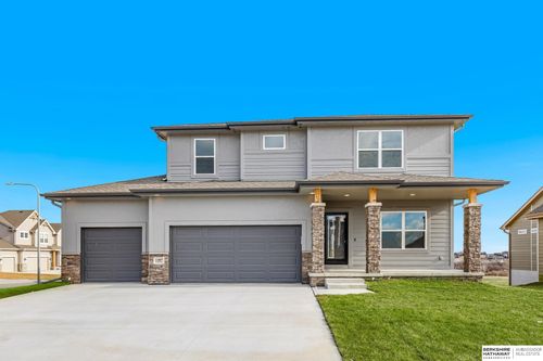 11007 S 104th Ave, Papillion, NE, 68046-5973 | Card Image