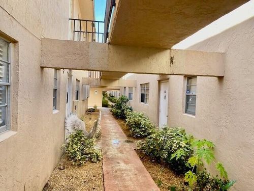 140-600 Sw 2nd Ave, Boca Raton, FL, 33432-5926 | Card Image