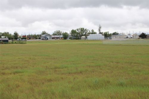 918 Dupuyer Ave, Valier, MT, 59486 | Card Image
