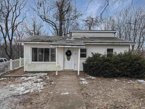 4917 Girl Scout Rd, Cannelton, IN, 47520-6612 | Card Image