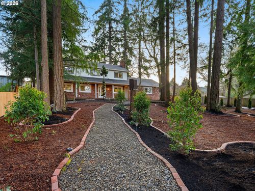 20270 Sw Jaylee St, Beaverton, OR, 97078-2859 | Card Image