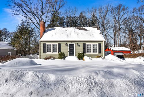 86 Doane St, Manchester, CT, 06042-3203 | Card Image