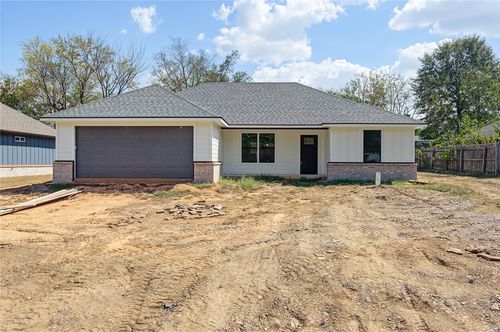 1809 Deer Run, Muskogee, OK, 74403-8448 | Card Image