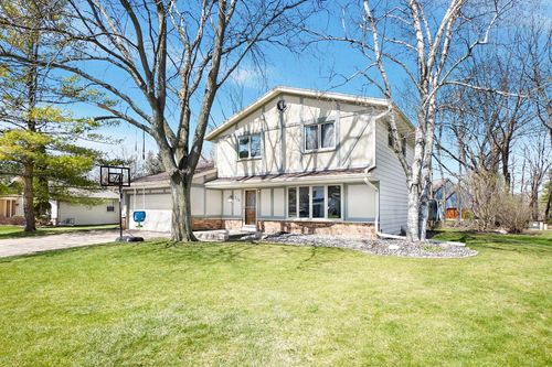 738 Buckingham Way, HARTLAND, WI, 53029-2545 | Card Image