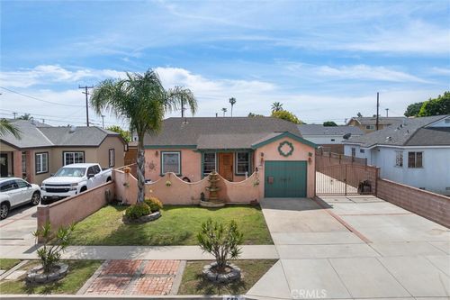 518 W 213th St, Carson, CA, 90745-1429 | Card Image