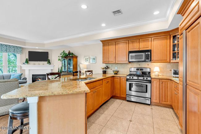 130 Locust Ave, Condo with 4 bedrooms, 4 bathrooms and null parking in Red Bank NJ | Image 13