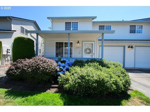 17311 Se 15th Way, Vancouver, WA, 98683-9586 | Card Image