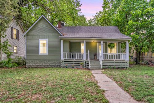 119 E 14th St, Newton, KS, 67114 | Card Image
