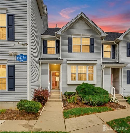 209 Blossom Cir, Dayton, NJ, 08810-2402 | Card Image