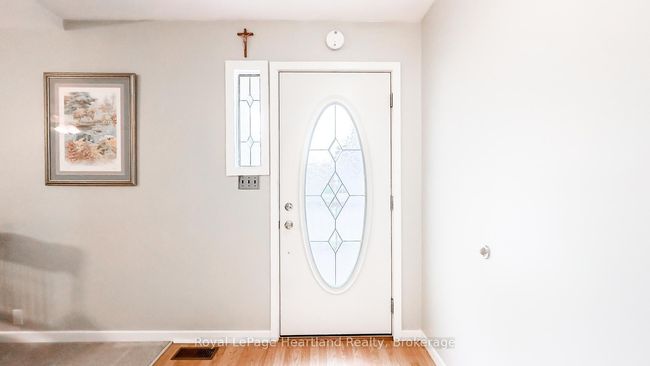 106 Oxford St, House other with 4 bedrooms, 2 bathrooms and 4 parking in Goderich ON | Image 4