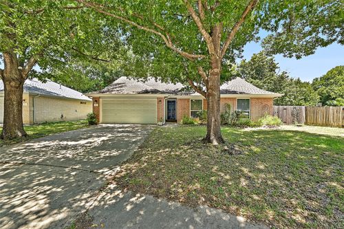 502 Dusty Leather Ct, Pflugerville, TX, 78660-3855 | Card Image