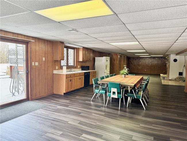 720 Cherriwood Rd, House other with 4 bedrooms, 3 bathrooms and 4 parking in Pulaski PA | Image 28
