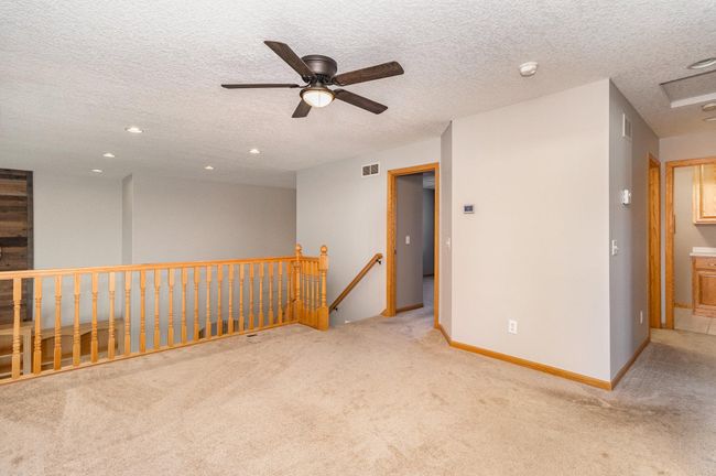 2nd floor loft/family room | Image 24