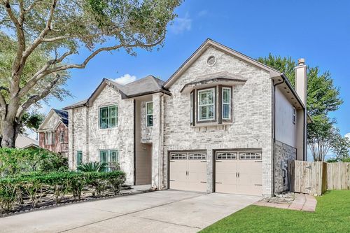 22711 W Waterlake Dr, Richmond, TX, 77406-7669 | Card Image