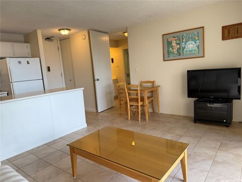 apt-2108-411 Hobron Ln, Honolulu, HI, 96815-1214 | Card Image