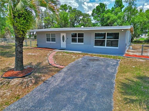 2780 Seneca Dr, Avon Park, FL, 33825-8010 | Card Image