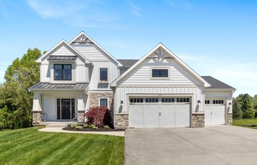 2497 Saddle Dr, Belmont, MI, 49306-8914 | Card Image