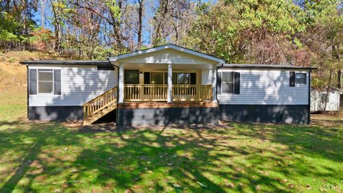 209 Willowridge Dr, Thaxton, VA, 24174-2802 | Card Image