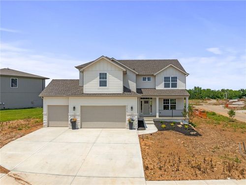 25010 W 142nd St, Olathe, KS, 66061-7677 | Card Image