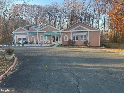 5400 Norfield Rd, CAPITOL HEIGHTS, MD, 20743-4135 | Card Image