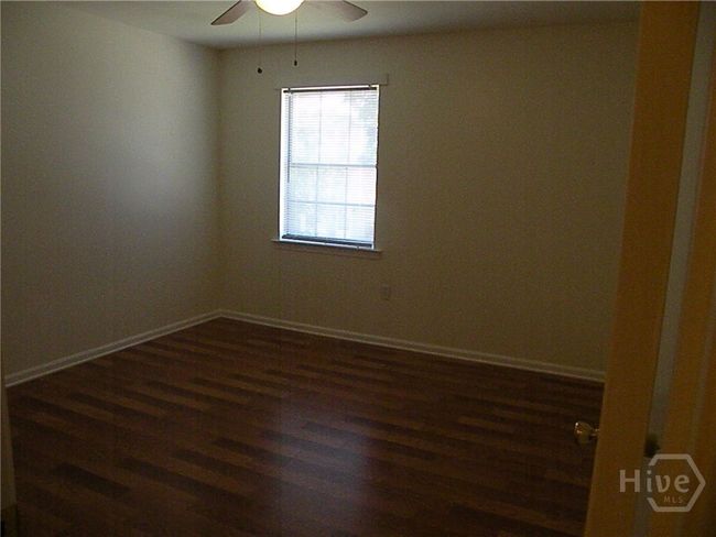 Upper level bedroom | Image 17