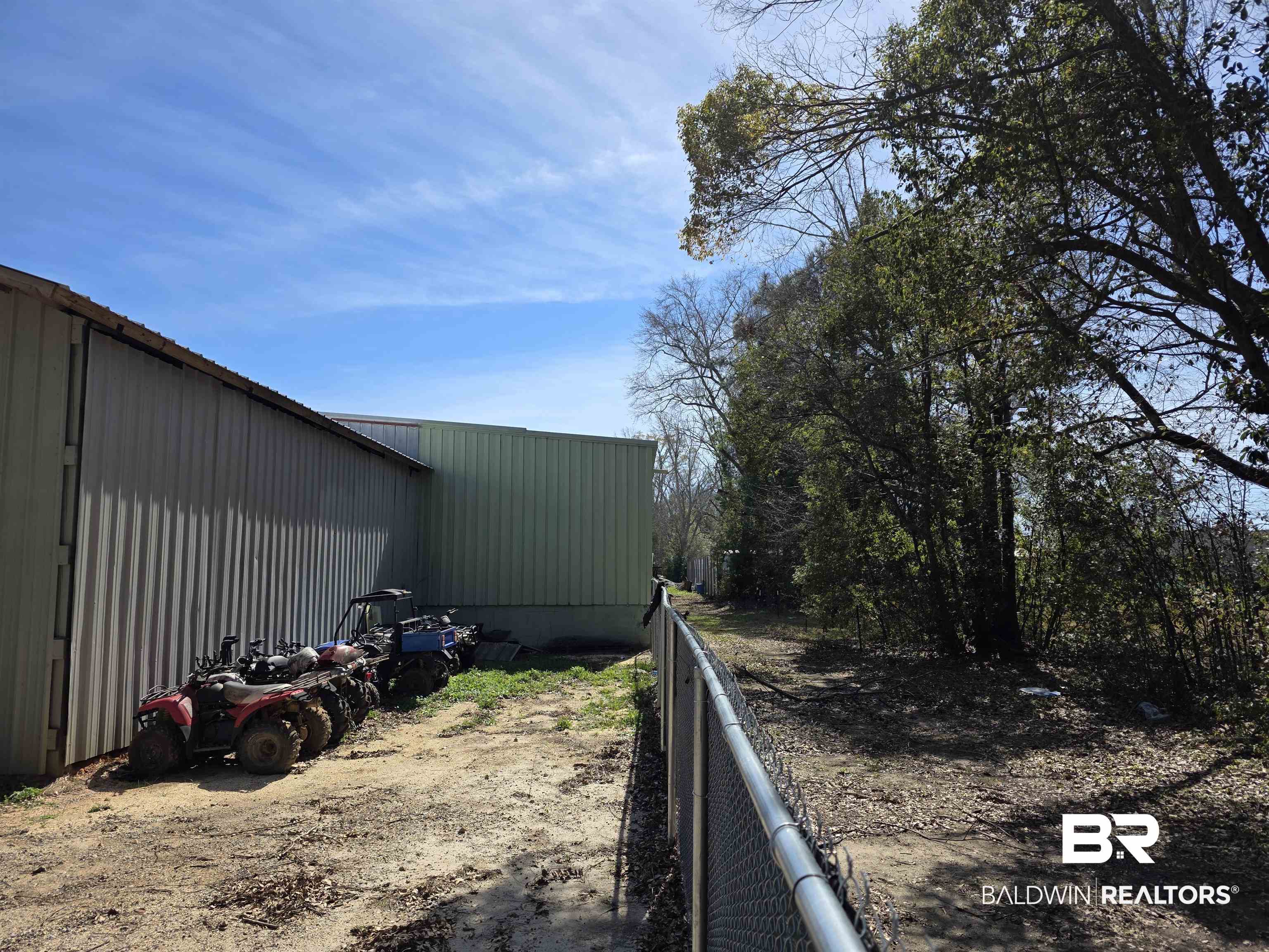 Commercial Sale in Robertsdale