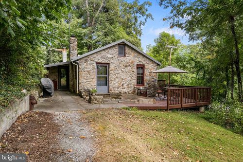 281 Camp Ground Rd, DILLSBURG, PA, 17019-9442 | Card Image