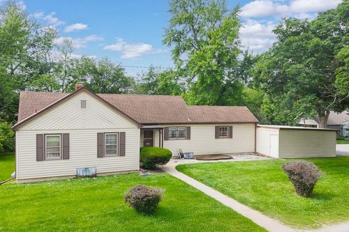 1333 E 79th St, Kansas City, MO, 64131-1975 | Card Image