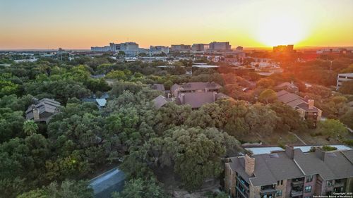 apt-413-4212 Medical Dr, San Antonio, TX, 78229-5611 | Card Image