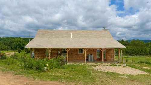 16009 Bradshaw Ln, Mountainburg, AR, 72946-9405 | Card Image