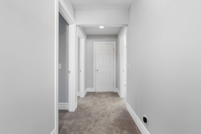 4530 Wenonah Ave, House other with 5 bedrooms, 3 bathrooms and 8 parking in Forest View IL | Image 27